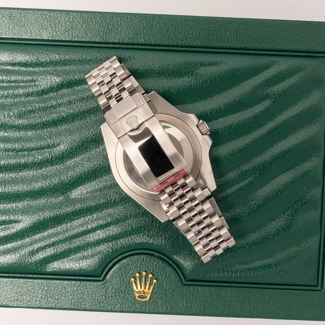 Rolex GMT Master II 126710 BLRO Image 3